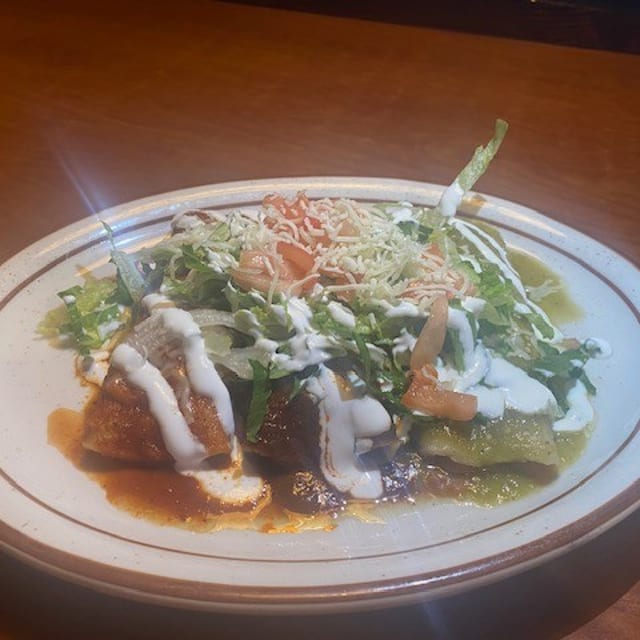 Lunch Enchilada Supremas.